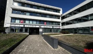  BUREAUX 198 m² RENNES