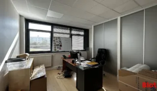  BUREAUX 198 m² RENNES