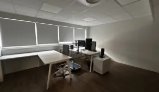  BUREAUX 232 M² REZE