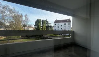  BUREAUX 232 M² REZE