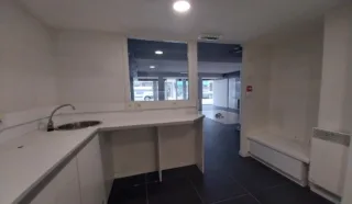  LOCAL COMMERCIAL 89 M² PORNICHET