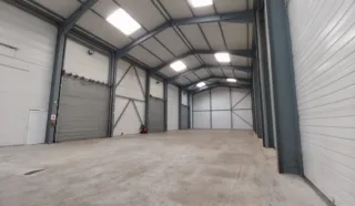  LOCAUX D'ACTIVITÉS 625 M² SAINT NAZAIRE