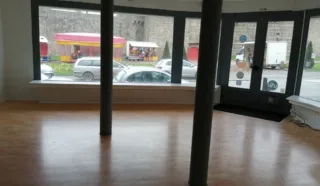  LOCAL COMMERCIAL / BUREAUX HENNEBONT 60 m²