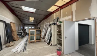  LOCAUX D'ACTIVITÉS 380 M² CARQUEFOU