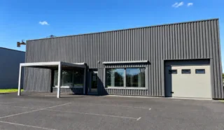  LOCAUX D'ACTIVITÉS 380 M² CARQUEFOU
