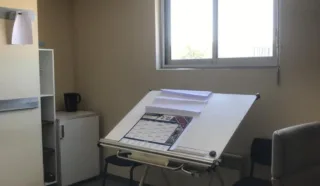  LOCAUX D'ACTIVITÉS 532 M² BASSE GOULAINE