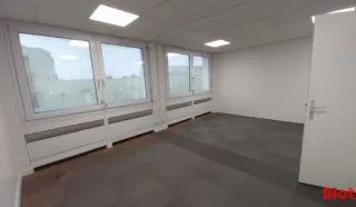  BUREAUX 141 M² NANTES