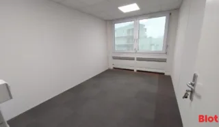  BUREAUX 141 M² NANTES
