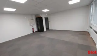  BUREAUX 141 M² NANTES
