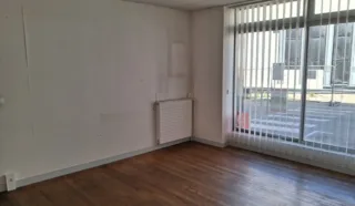  BUREAUX / LOCAL COMMERCIAL QUIMPERLÉ 113 m²