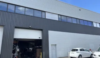  LOCAUX D'ACTIVITÉS 467 M² CARQUEFOU