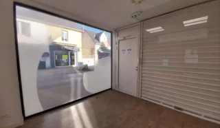  LOCAUX COMMERCIAUX 80 M² PORNICHET
