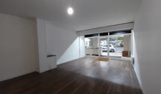 LOCAL COMMERCIAL 65 M² LA BAULE ESCOUBLAC