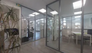 BUREAUX LOCAUX COMMERCIAUX 159 M² SAINT NAZAIRE