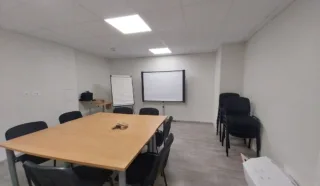  BUREAUX LOCAUX COMMERCIAUX 159 M² SAINT NAZAIRE