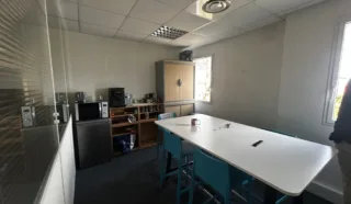  BUREAUX 78 M² NANTES