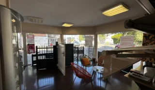  LOCAUX COMMERCIAUX 83 M² SAINT SEBASTIEN SUR LOIRE
