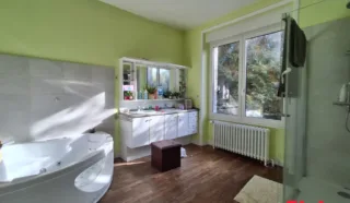 Maison 6 pièce(s)