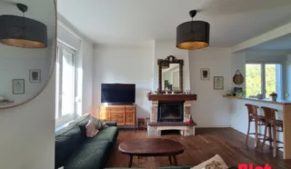 Maison 6 pièce(s)