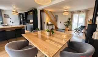 Maison 6 pièce(s)