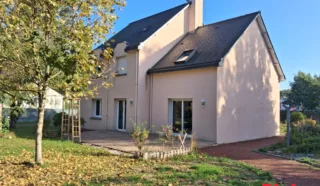 Maison 6 pièce(s)
