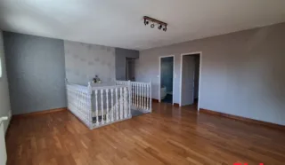 Maison 6 pièce(s)