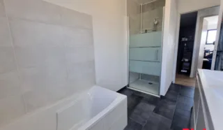 Maison 6 pièce(s)
