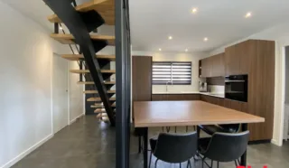 Maison 6 pièce(s)