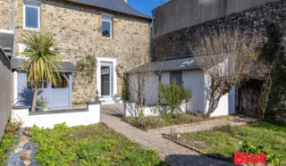 Maison 4 pièce(s)
