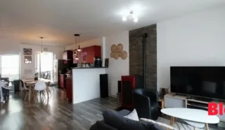 Maison 5 pièce(s)