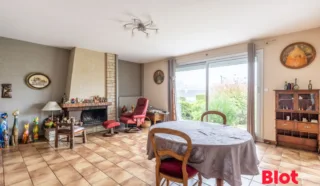 Maison 6 pièce(s)