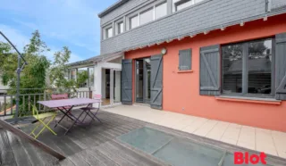 Maison 6 pièce(s)