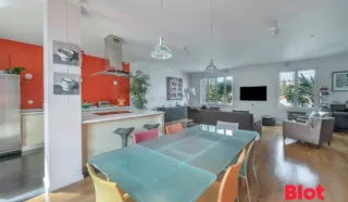 Maison 6 pièce(s)